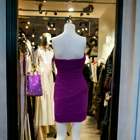 BCBG MAXAZRIA DRESS - Picture 5 of 10